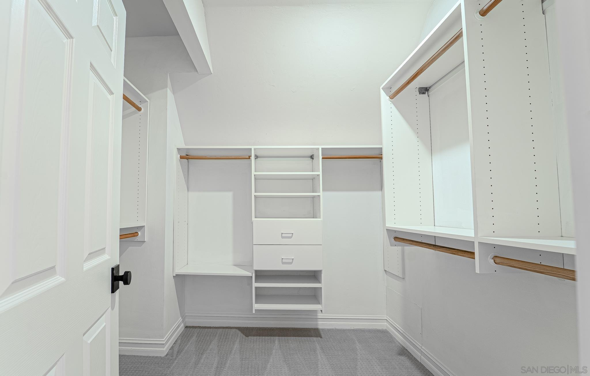 Detail Gallery Image 34 of 52 For 13746  Paseo Bonita, Poway,  CA 92064 - 4 Beds | 4/1 Baths