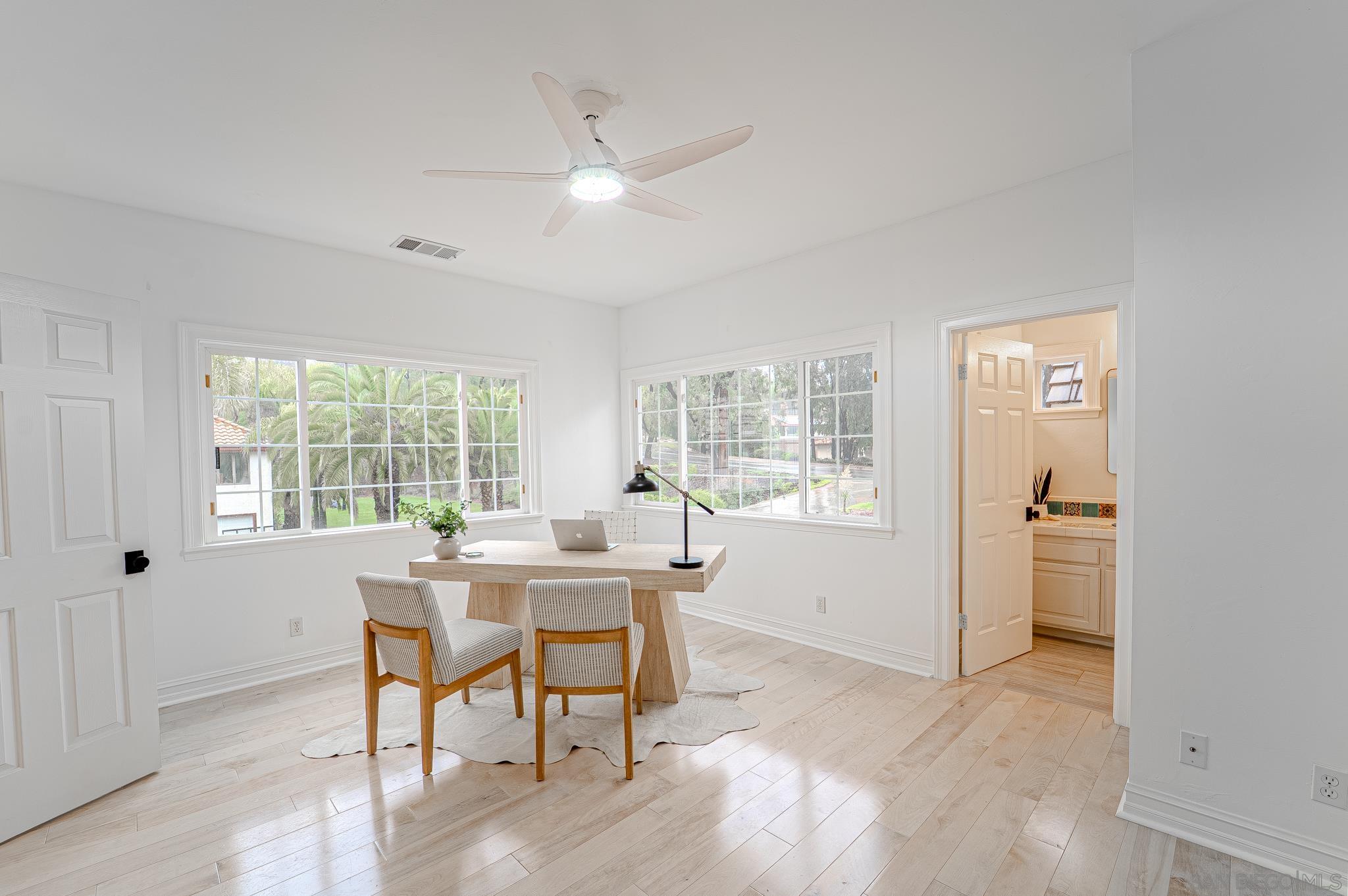 Detail Gallery Image 37 of 52 For 13746  Paseo Bonita, Poway,  CA 92064 - 4 Beds | 4/1 Baths