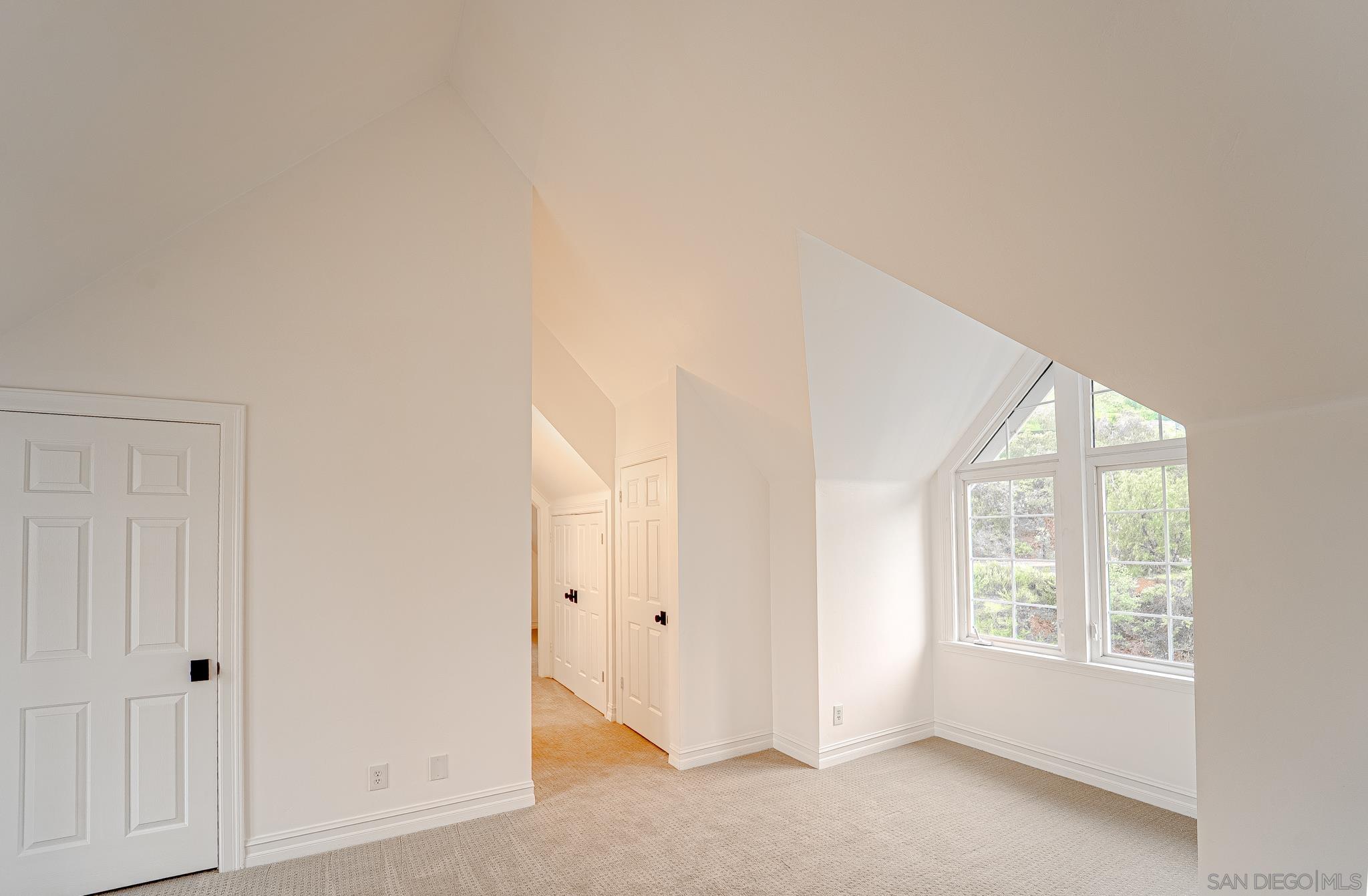 Detail Gallery Image 42 of 52 For 13746  Paseo Bonita, Poway,  CA 92064 - 4 Beds | 4/1 Baths