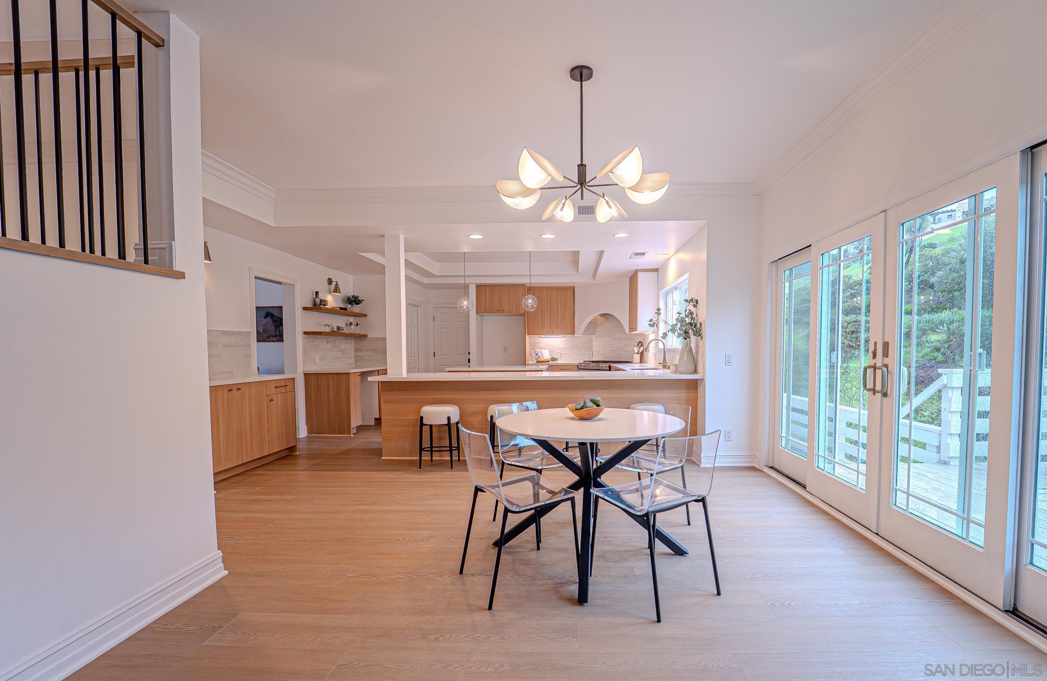 Detail Gallery Image 10 of 52 For 13746  Paseo Bonita, Poway,  CA 92064 - 4 Beds | 4/1 Baths