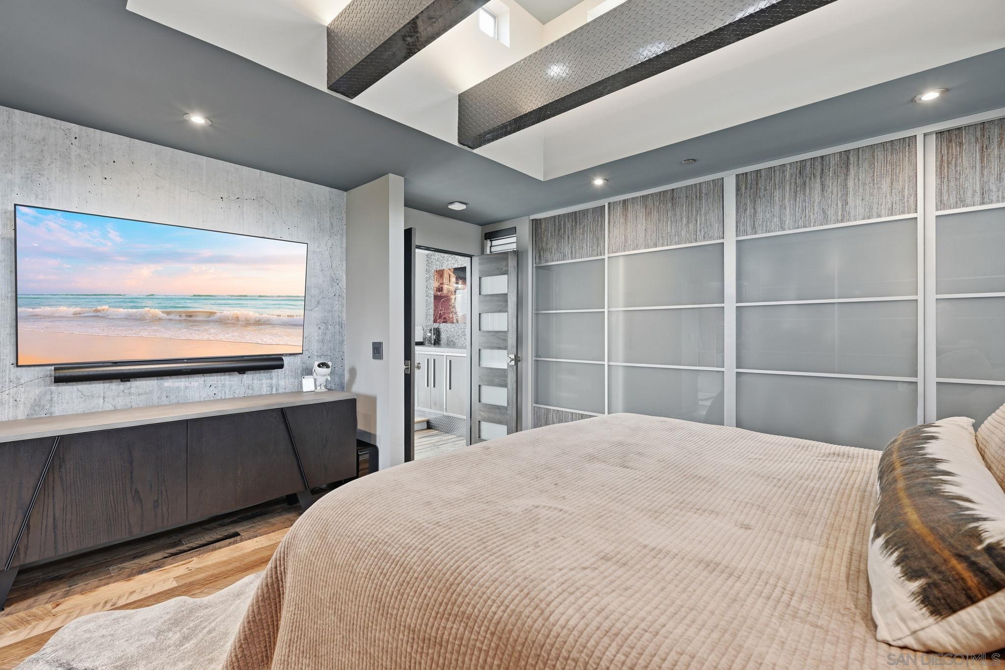 Detail Gallery Image 20 of 43 For 4065  Brant St, San Diego,  CA 92103 - 2 Beds | 3 Baths