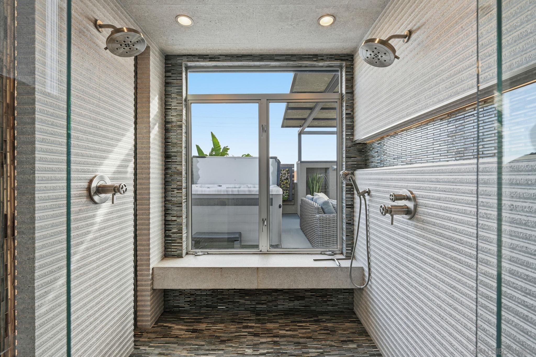 Detail Gallery Image 23 of 43 For 4065  Brant St, San Diego,  CA 92103 - 2 Beds | 3 Baths