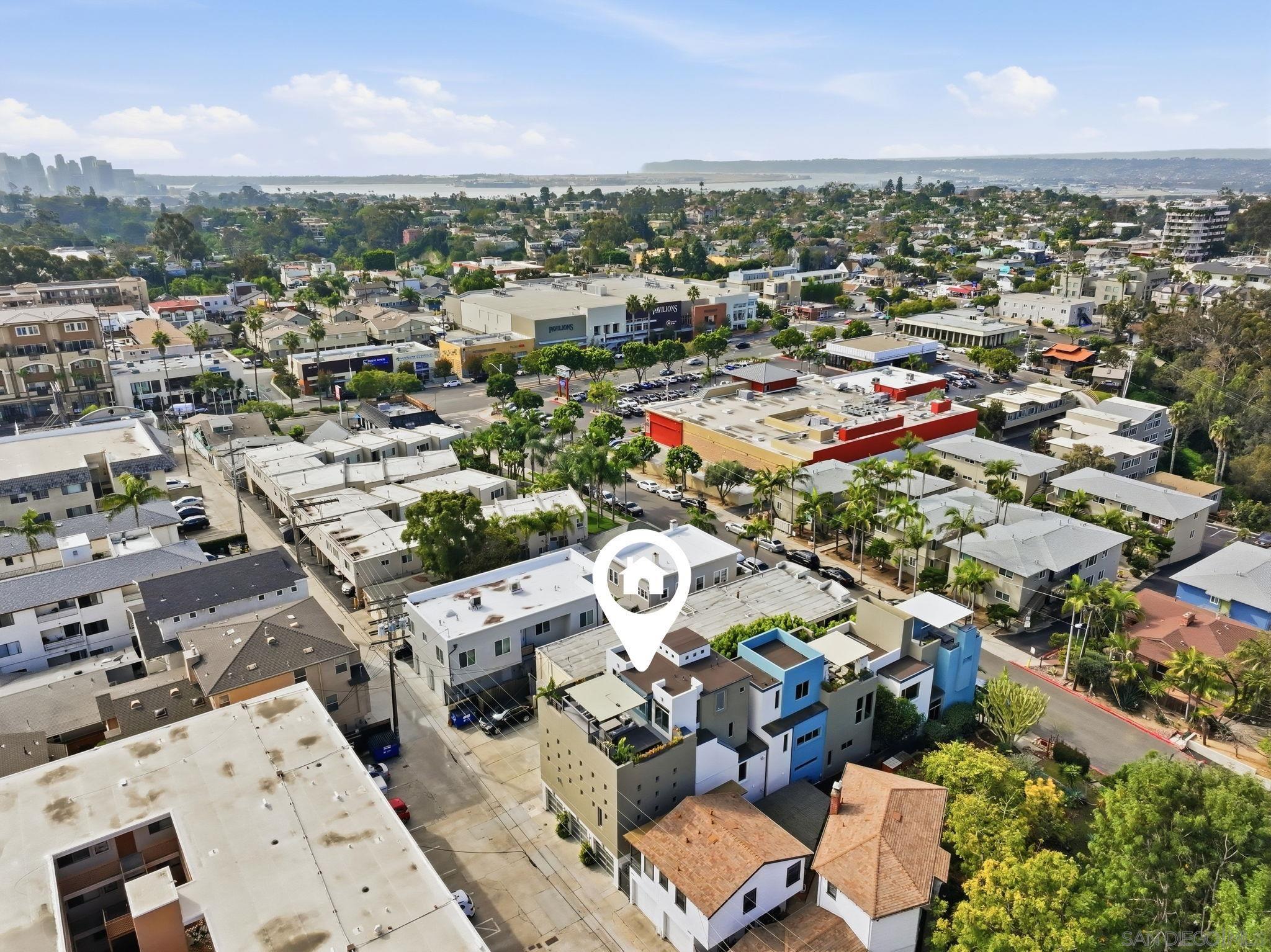 Detail Gallery Image 38 of 43 For 4065  Brant St, San Diego,  CA 92103 - 2 Beds | 3 Baths