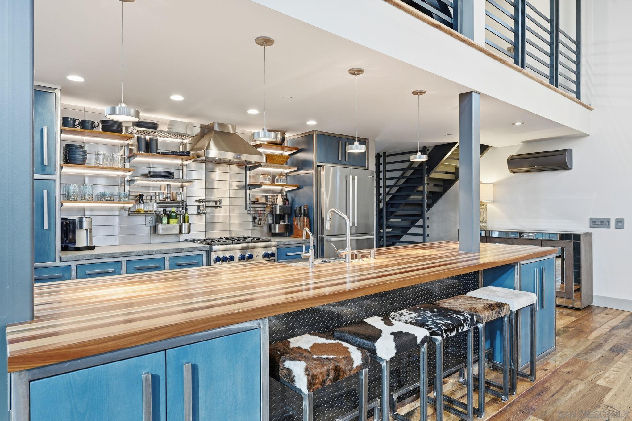 Detail Gallery Image 39 of 43 For 4065  Brant St, San Diego,  CA 92103 - 2 Beds | 3 Baths