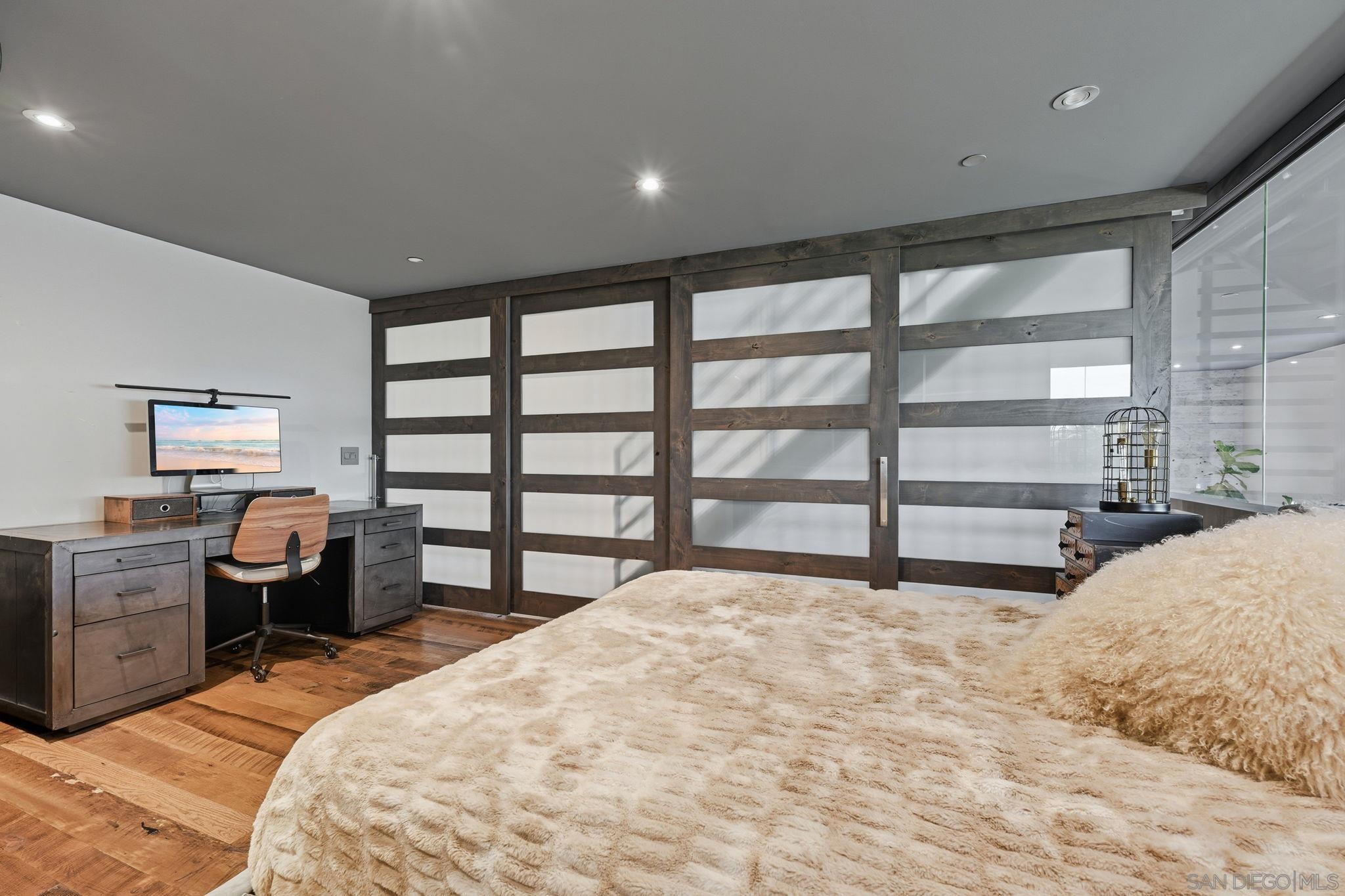 Detail Gallery Image 40 of 43 For 4065  Brant St, San Diego,  CA 92103 - 2 Beds | 3 Baths