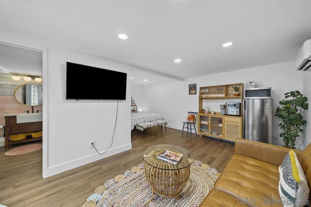 Detail Gallery Image 23 of 37 For 2926  Polk Ave, San Diego,  CA 92104 - – Beds | – Baths