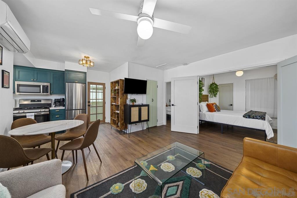 Detail Gallery Image 6 of 37 For 2926  Polk Ave, San Diego,  CA 92104 - – Beds | – Baths