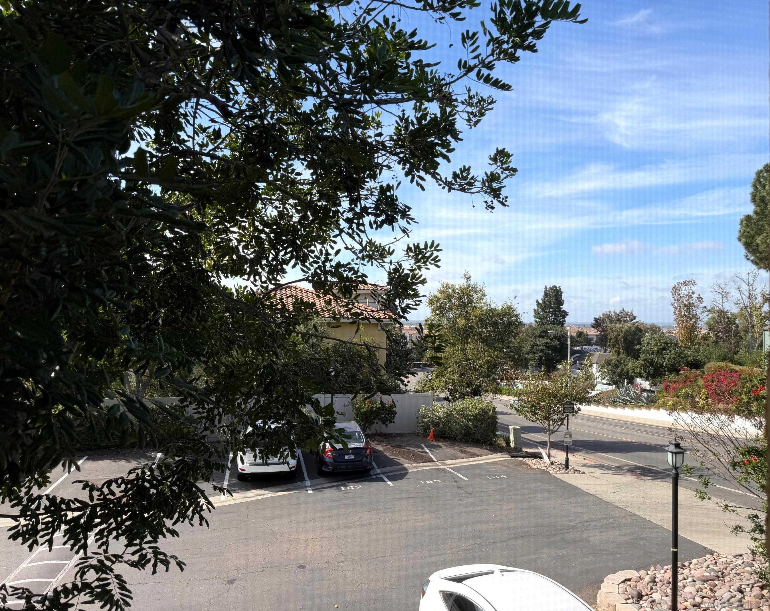 Detail Gallery Image 15 of 17 For 9929  Erma Road  204, San Diego,  CA 92131 - 2 Beds | 2 Baths