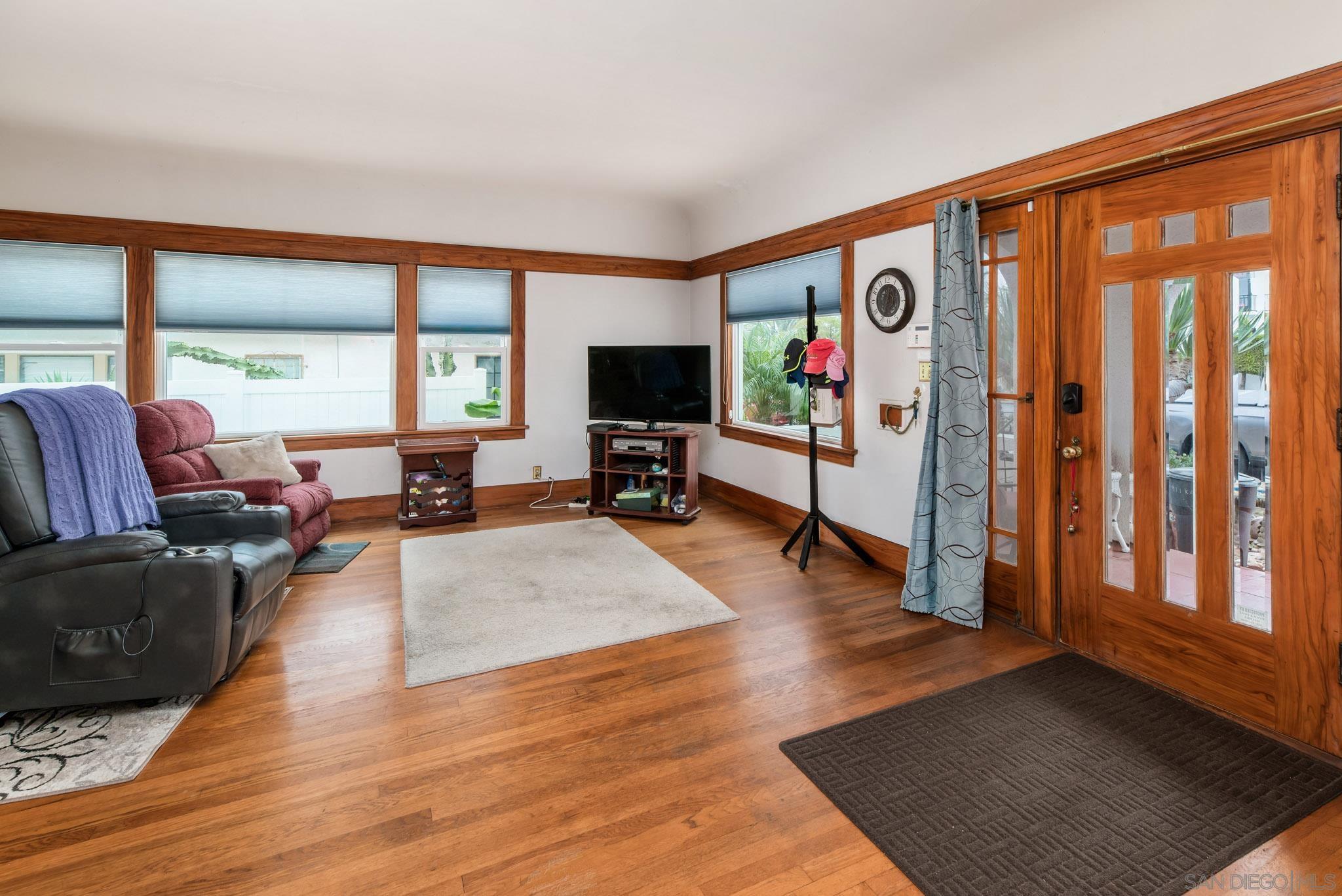 Detail Gallery Image 6 of 51 For 2911-15  Kalmia St, San Diego,  CA 92104 - 5 Beds | 3/1 Baths