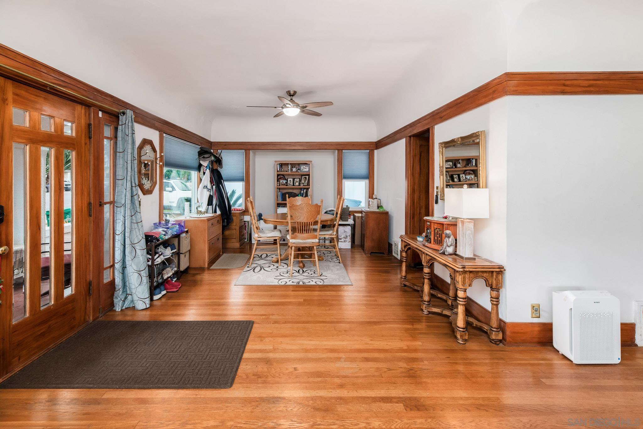 Detail Gallery Image 9 of 51 For 2911-15  Kalmia St, San Diego,  CA 92104 - 5 Beds | 3/1 Baths