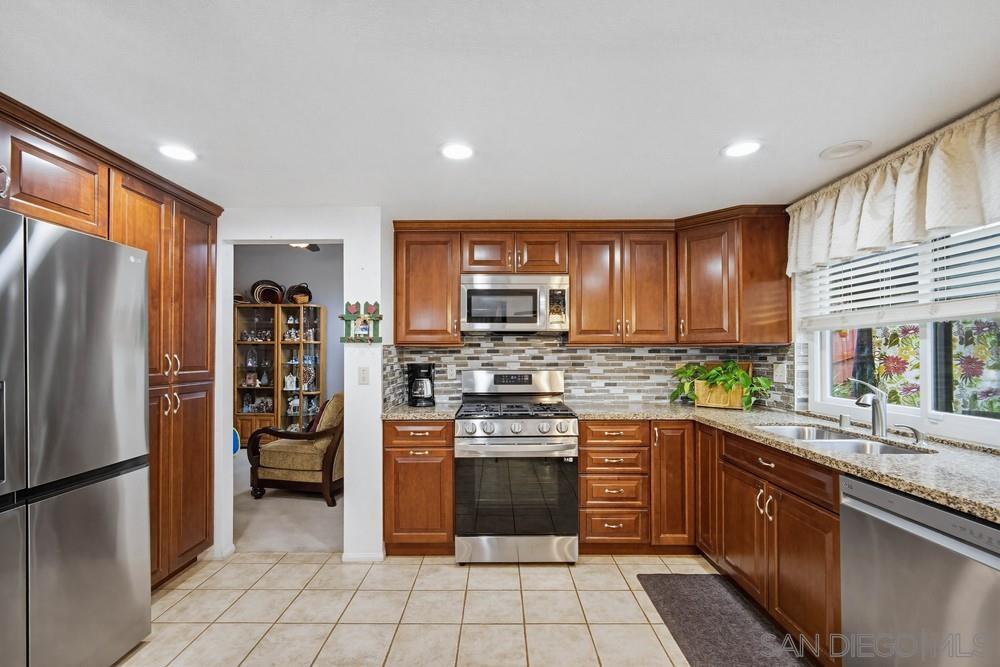 Detail Gallery Image 15 of 48 For 24318  Pantera Ct, Murrieta,  CA 92562 - 3 Beds | 2/1 Baths