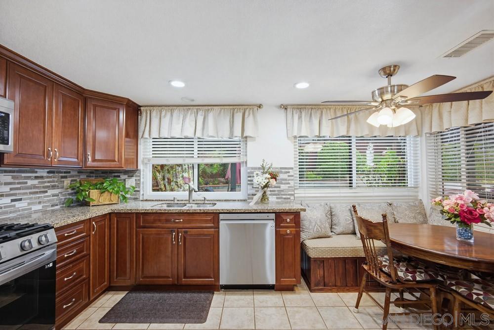 Detail Gallery Image 17 of 48 For 24318  Pantera Ct, Murrieta,  CA 92562 - 3 Beds | 2/1 Baths