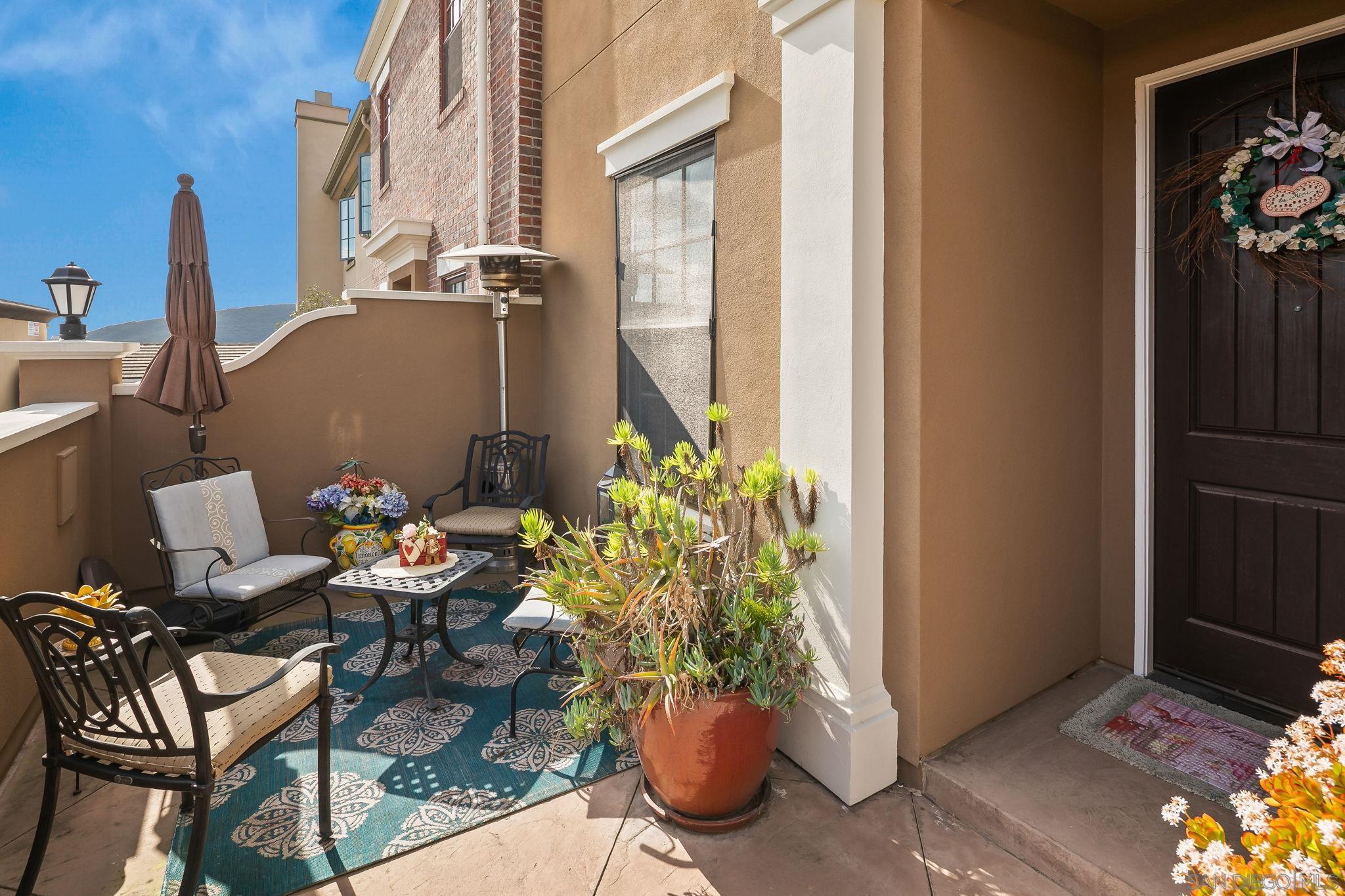 Detail Gallery Image 3 of 45 For 1523  San Elijo Rd S  #206,  San Marcos,  CA 92078 - 4 Beds | 3 Baths