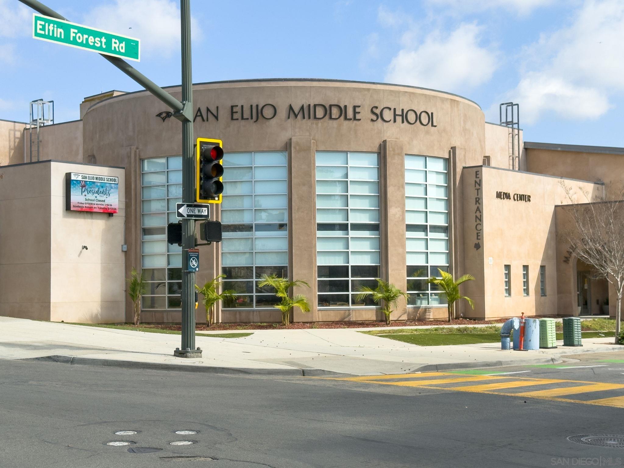 Detail Gallery Image 36 of 45 For 1523  San Elijo Rd S  #206,  San Marcos,  CA 92078 - 4 Beds | 3 Baths