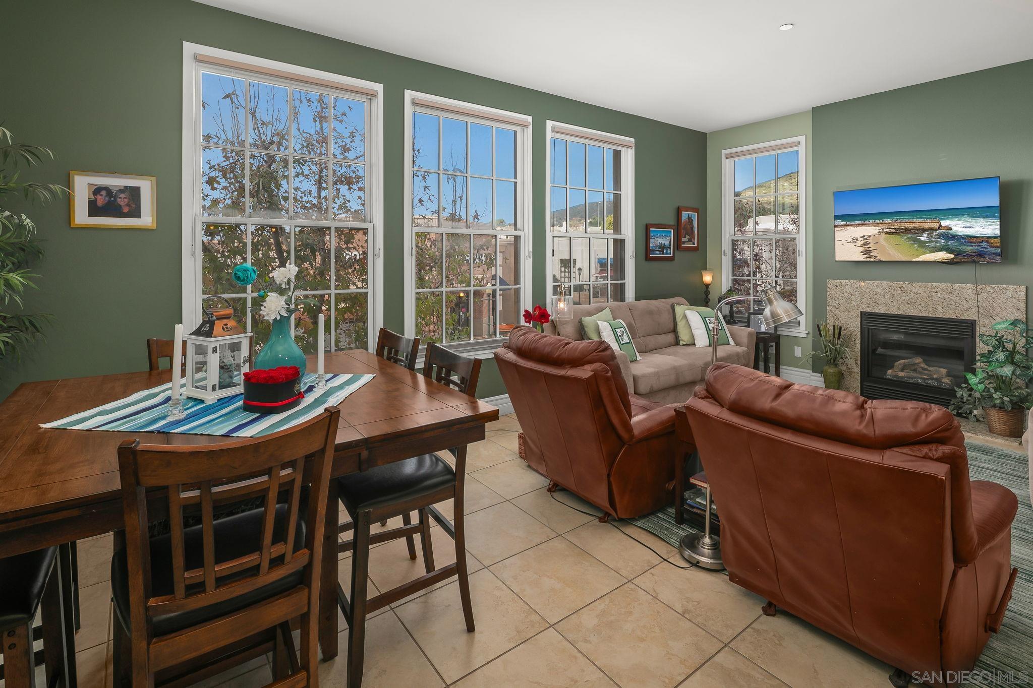 Detail Gallery Image 10 of 45 For 1523  San Elijo Rd S  #206,  San Marcos,  CA 92078 - 4 Beds | 3 Baths