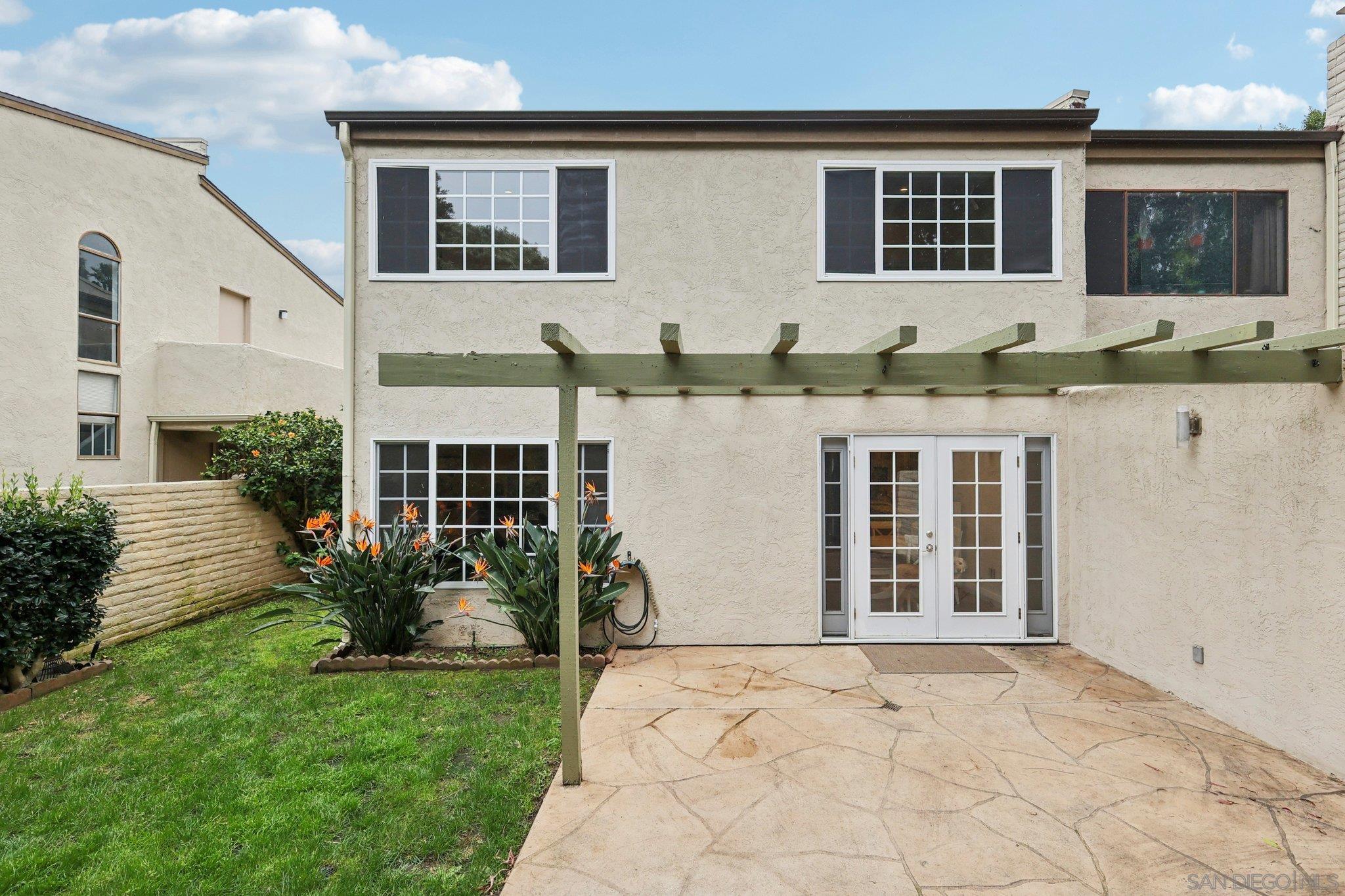 Detail Gallery Image 35 of 54 For 8870  Caminito Primavera, La Jolla,  CA 92037 - 4 Beds | 2/1 Baths