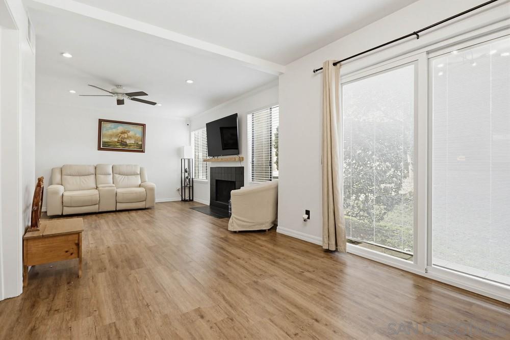 Detail Gallery Image 13 of 29 For 140 E El Norte Parkway  #6,  Escondido,  CA 92026 - 2 Beds | 2/1 Baths