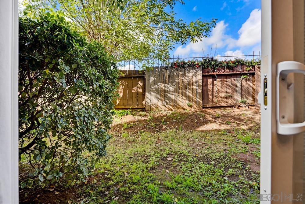 Detail Gallery Image 28 of 29 For 140 E El Norte Parkway  #6,  Escondido,  CA 92026 - 2 Beds | 2/1 Baths