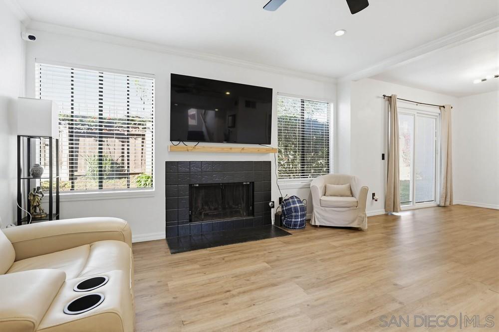 Detail Gallery Image 9 of 29 For 140 E El Norte Parkway  #6,  Escondido,  CA 92026 - 2 Beds | 2/1 Baths