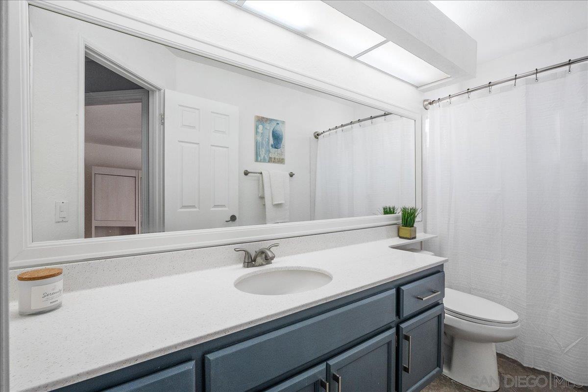 Detail Gallery Image 18 of 37 For 1761  Pinehurst Ave, Escondido,  CA 92026 - 4 Beds | 2 Baths