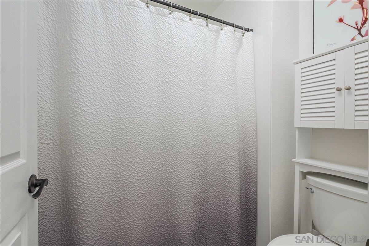 Detail Gallery Image 28 of 37 For 1761  Pinehurst Ave, Escondido,  CA 92026 - 4 Beds | 2 Baths