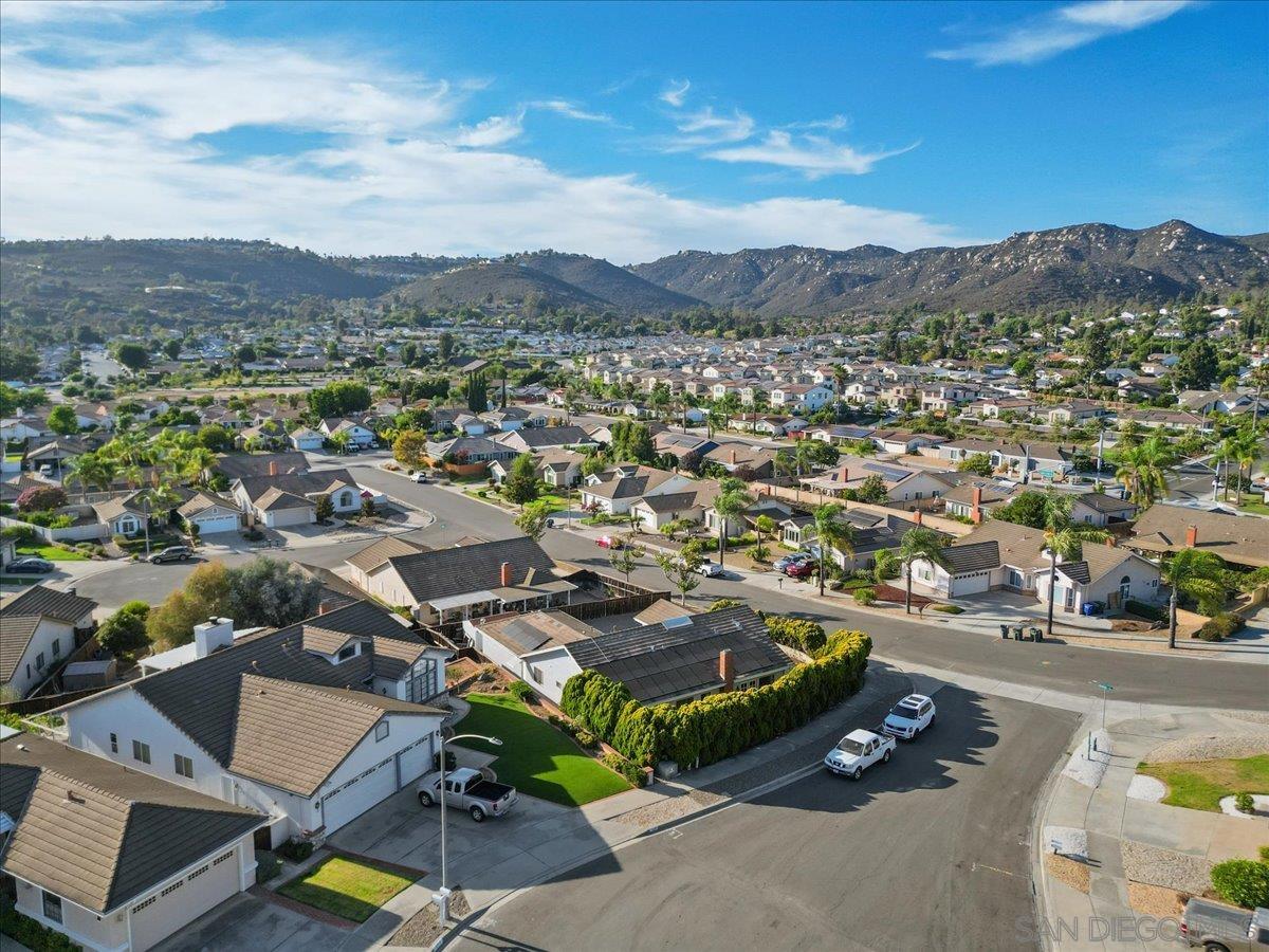 Detail Gallery Image 35 of 37 For 1761  Pinehurst Ave, Escondido,  CA 92026 - 4 Beds | 2 Baths