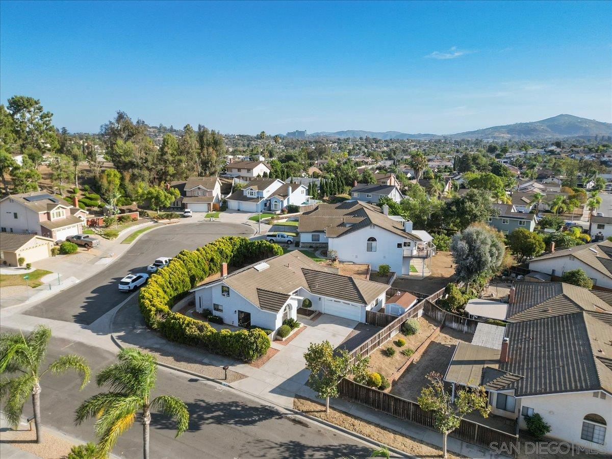 Detail Gallery Image 36 of 37 For 1761  Pinehurst Ave, Escondido,  CA 92026 - 4 Beds | 2 Baths