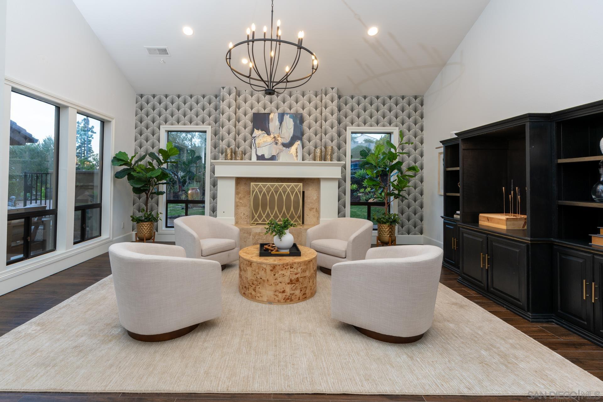 Detail Gallery Image 11 of 34 For 13723  Vista Poniente Drive, Poway,  CA 92064 - 5 Beds | 3 Baths