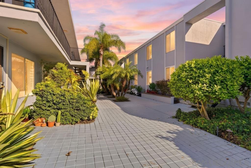 Detail Gallery Image 13 of 17 For 4750  Noyes St  #204,  San Diego,  CA 92109 - 2 Beds | 1 Baths