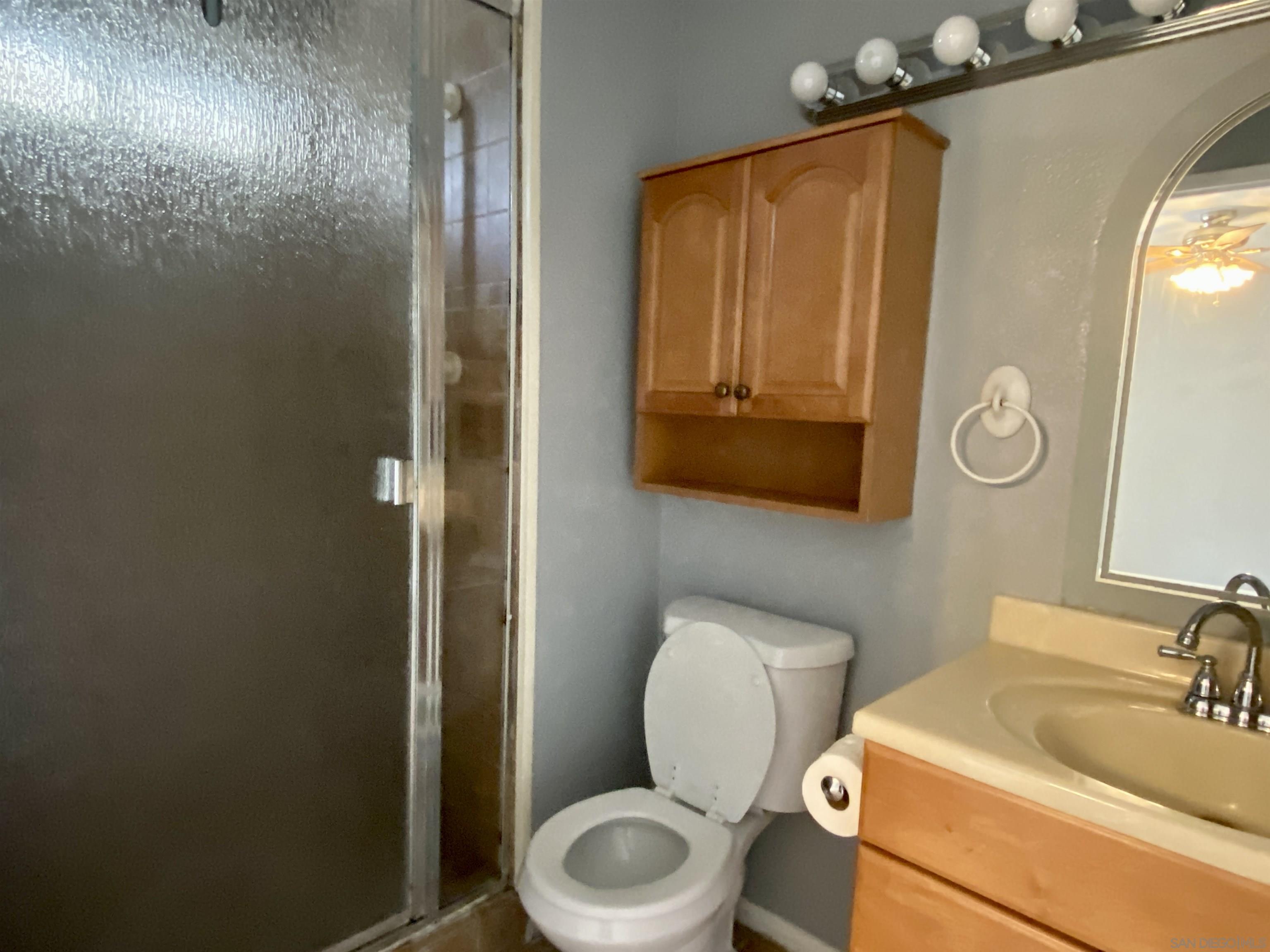 Detail Gallery Image 11 of 23 For 17908  Valladares Dr, San Diego,  CA 92127 - 3 Beds | 2 Baths