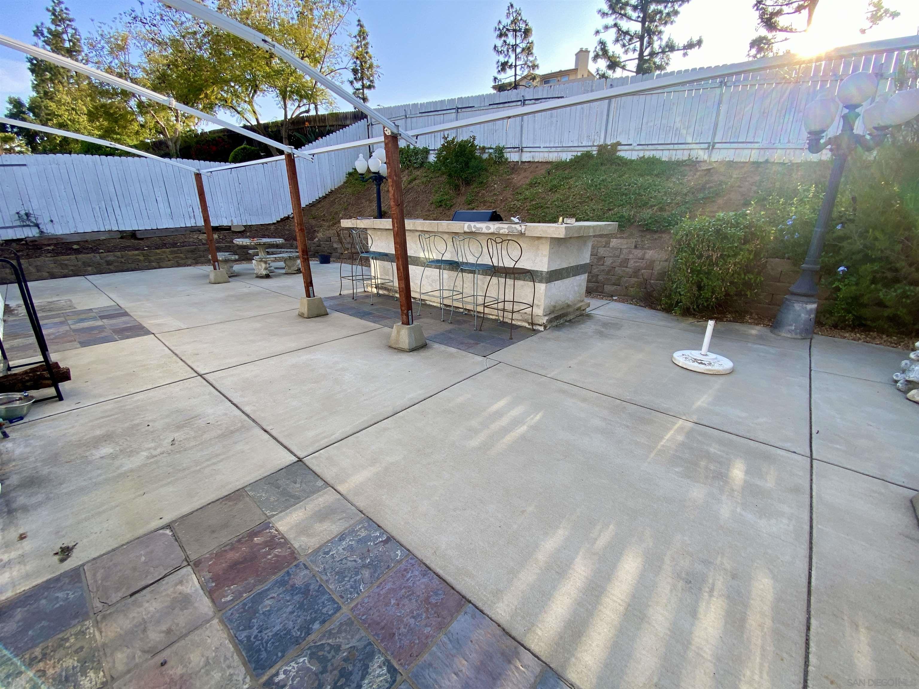 Detail Gallery Image 21 of 23 For 17908  Valladares Dr, San Diego,  CA 92127 - 3 Beds | 2 Baths