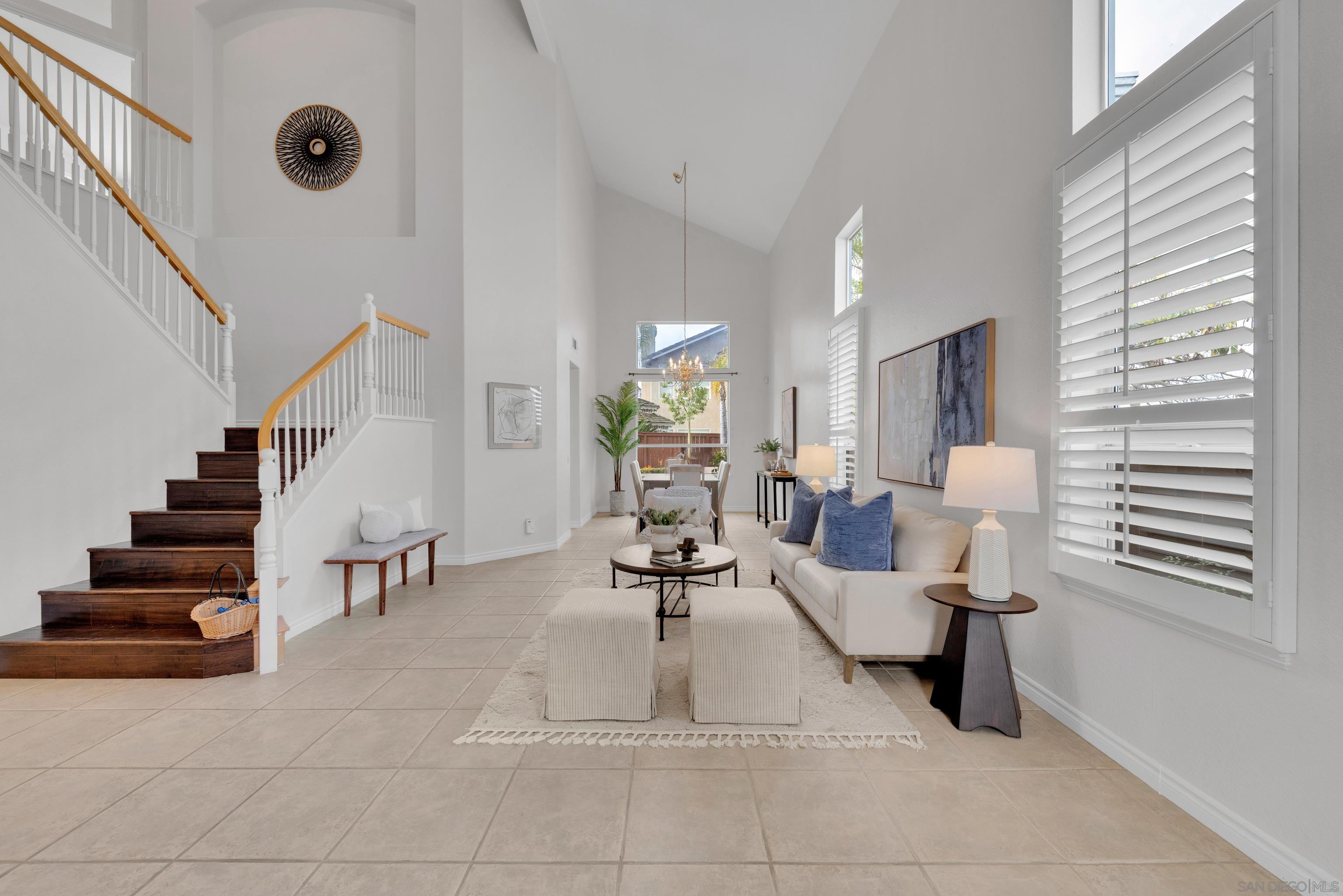 Detail Gallery Image 2 of 70 For 11674  Scripps Creek Dr, San Diego,  CA 92131 - 5 Beds | 3 Baths