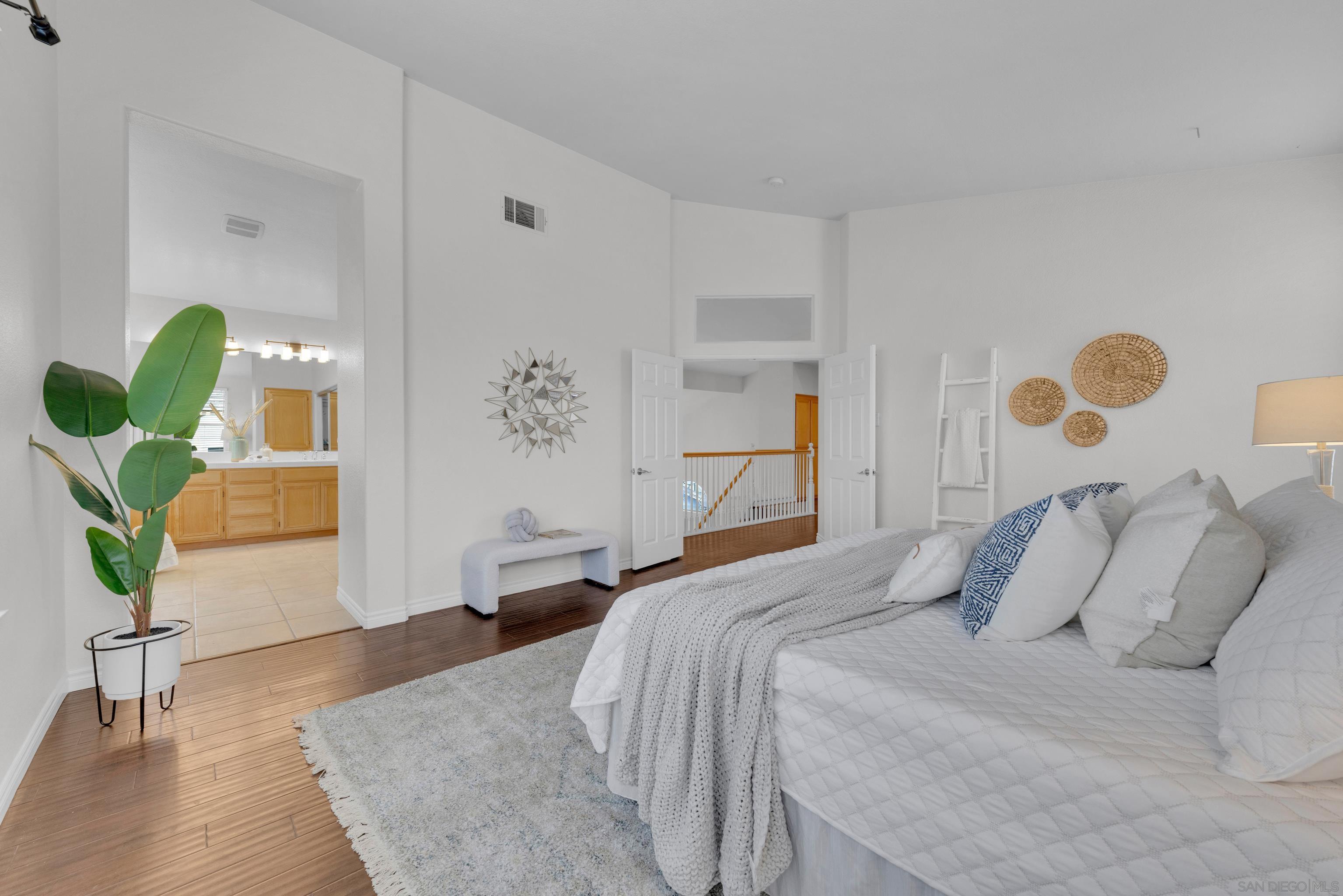 Detail Gallery Image 34 of 70 For 11674  Scripps Creek Dr, San Diego,  CA 92131 - 5 Beds | 3 Baths