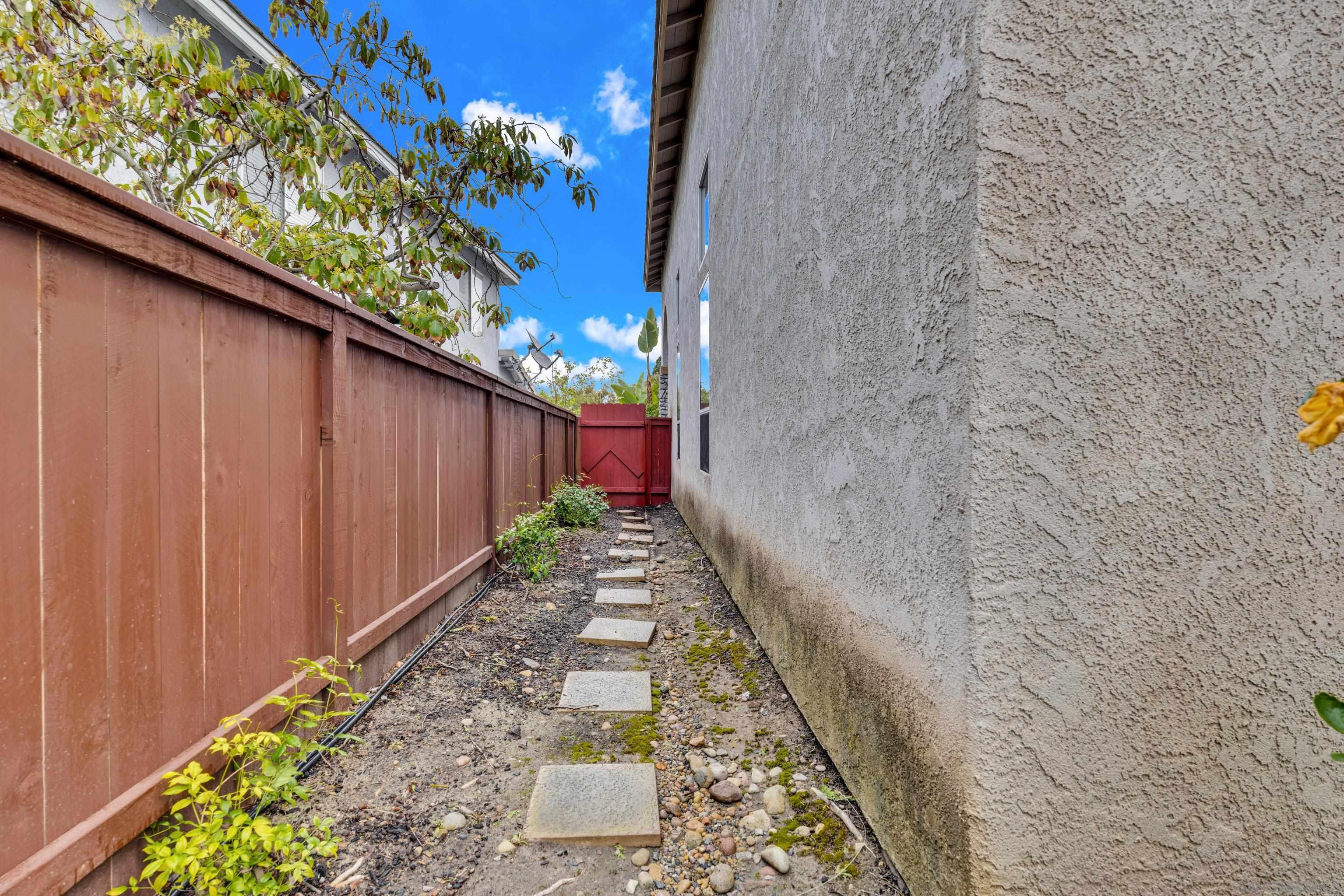 Detail Gallery Image 64 of 70 For 11674  Scripps Creek Dr, San Diego,  CA 92131 - 5 Beds | 3 Baths