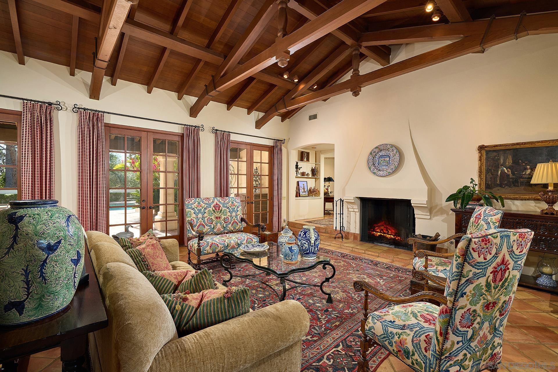 Detail Gallery Image 18 of 47 For 6525  Lago Lindo, Rancho Santa Fe,  CA 92067 - 6 Beds | 8/1 Baths