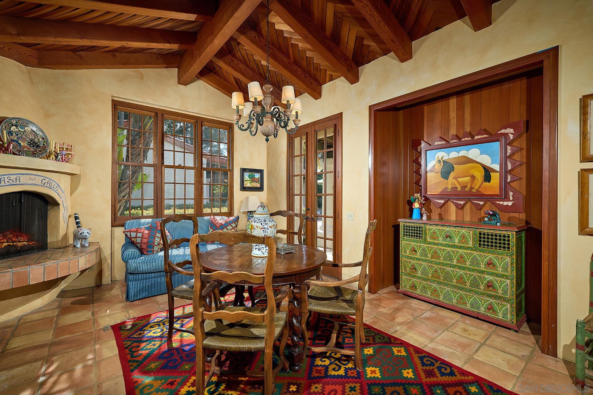 Detail Gallery Image 25 of 46 For 6525  Lago Lindo, Rancho Santa Fe,  CA 92067 - 6 Beds | 8/1 Baths