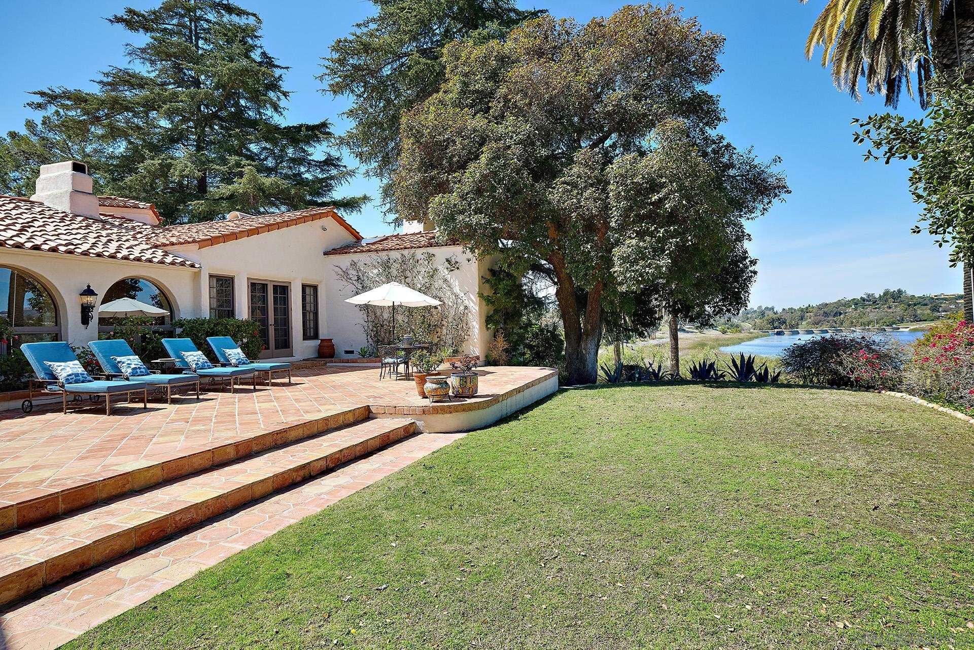 Detail Gallery Image 34 of 46 For 6525  Lago Lindo, Rancho Santa Fe,  CA 92067 - 6 Beds | 8/1 Baths