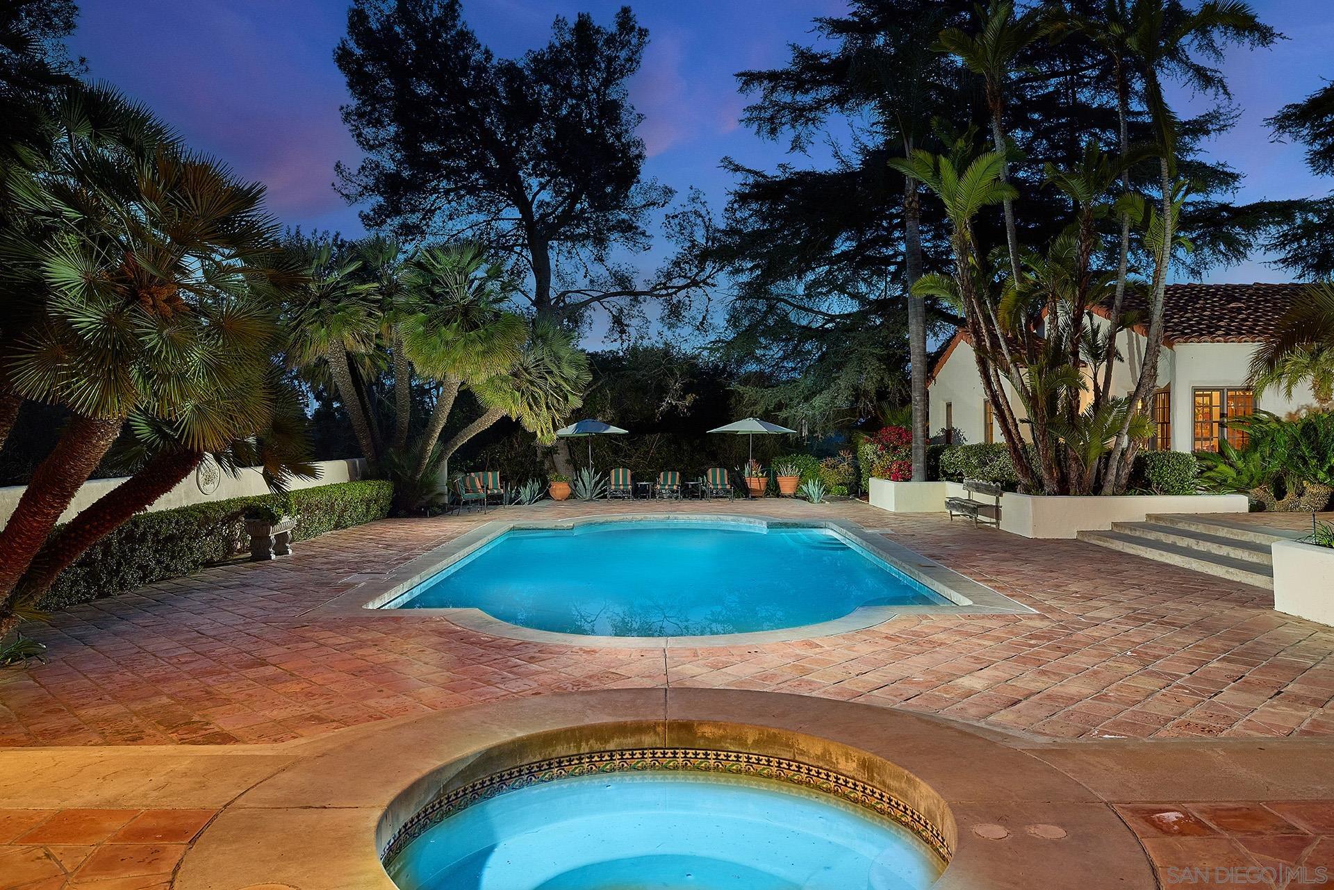 Detail Gallery Image 5 of 47 For 6525  Lago Lindo, Rancho Santa Fe,  CA 92067 - 6 Beds | 8/1 Baths