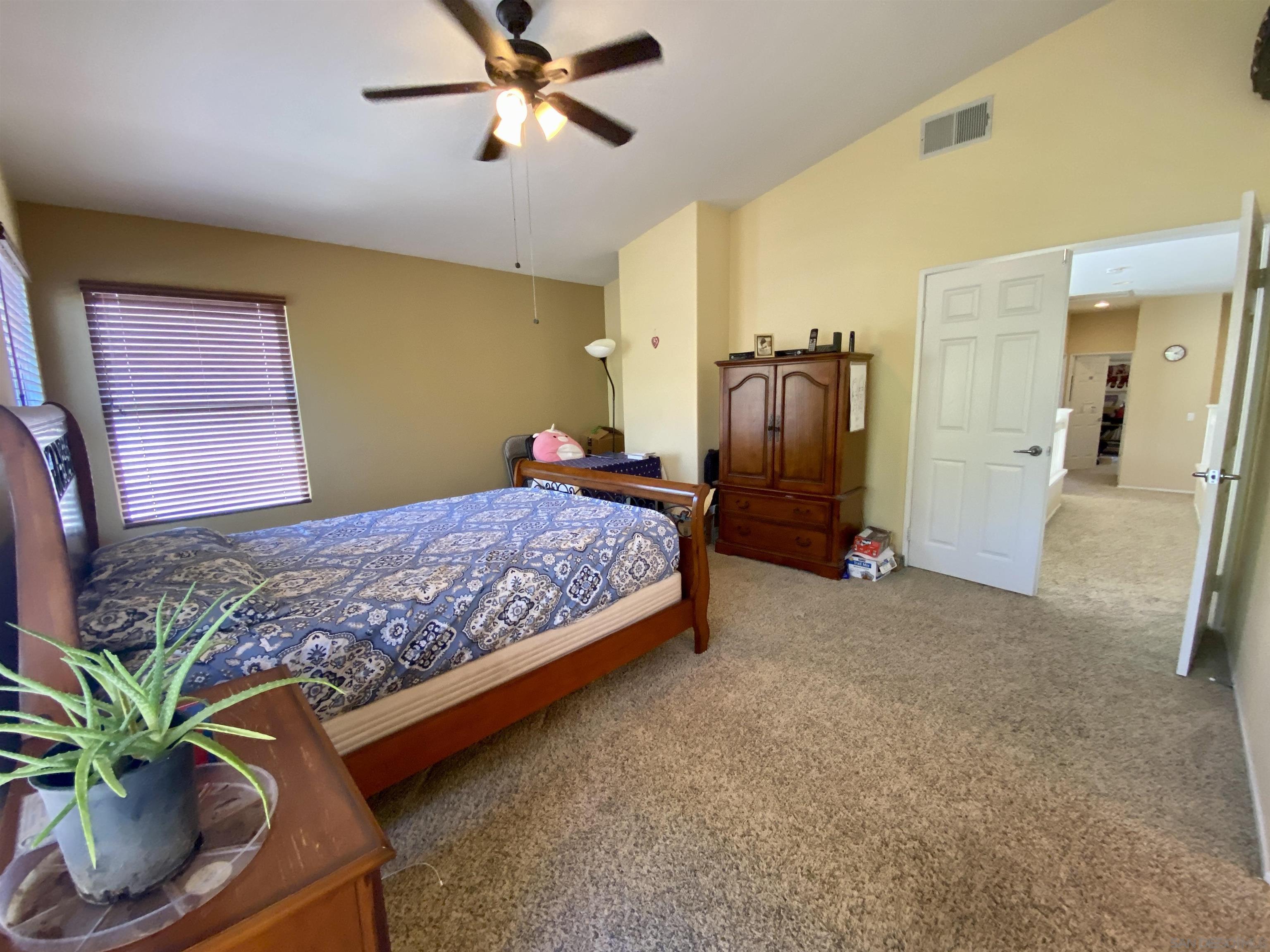 Detail Gallery Image 18 of 32 For 12061  Daymark Ct, San Diego,  CA 92131 - 4 Beds | 2/1 Baths