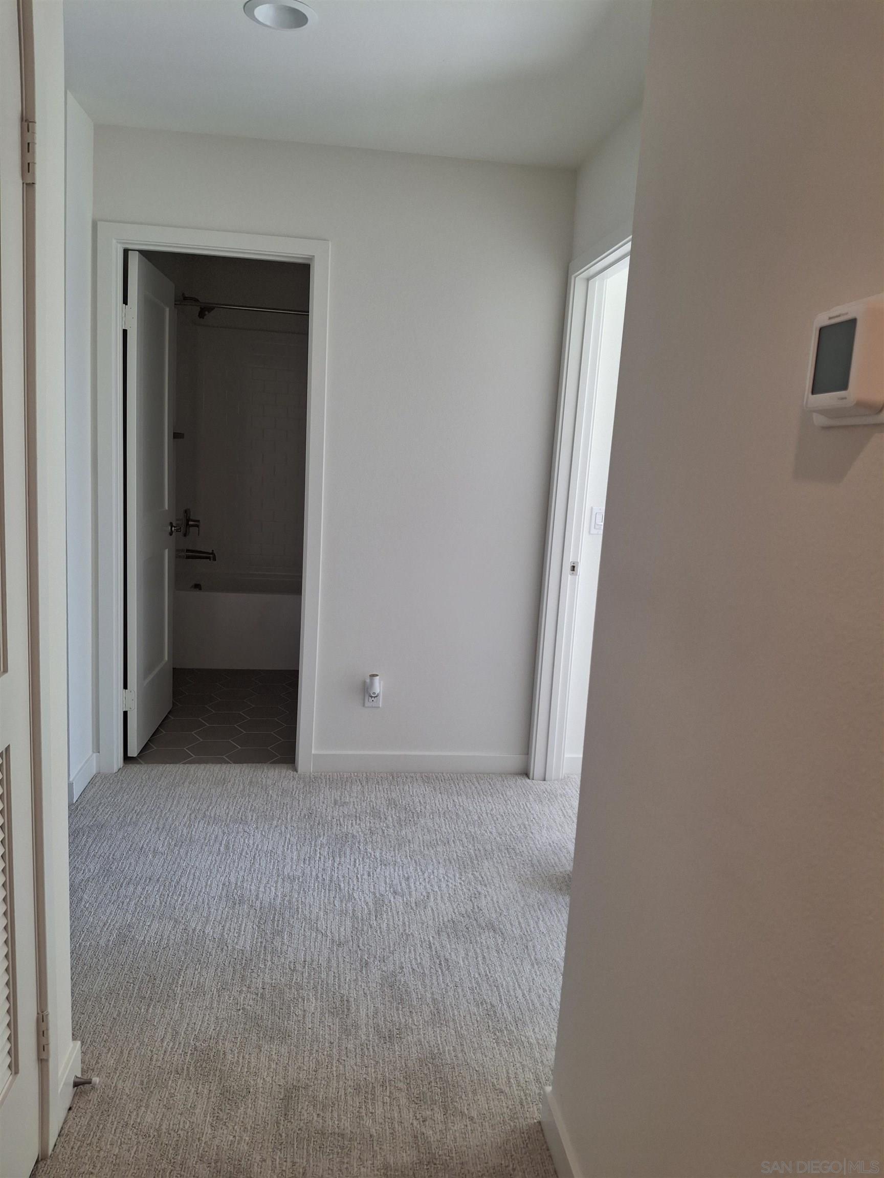 Detail Gallery Image 26 of 35 For 4672  Catmint, Carlsbad,  CA 92008 - 4 Beds | 2/2 Baths