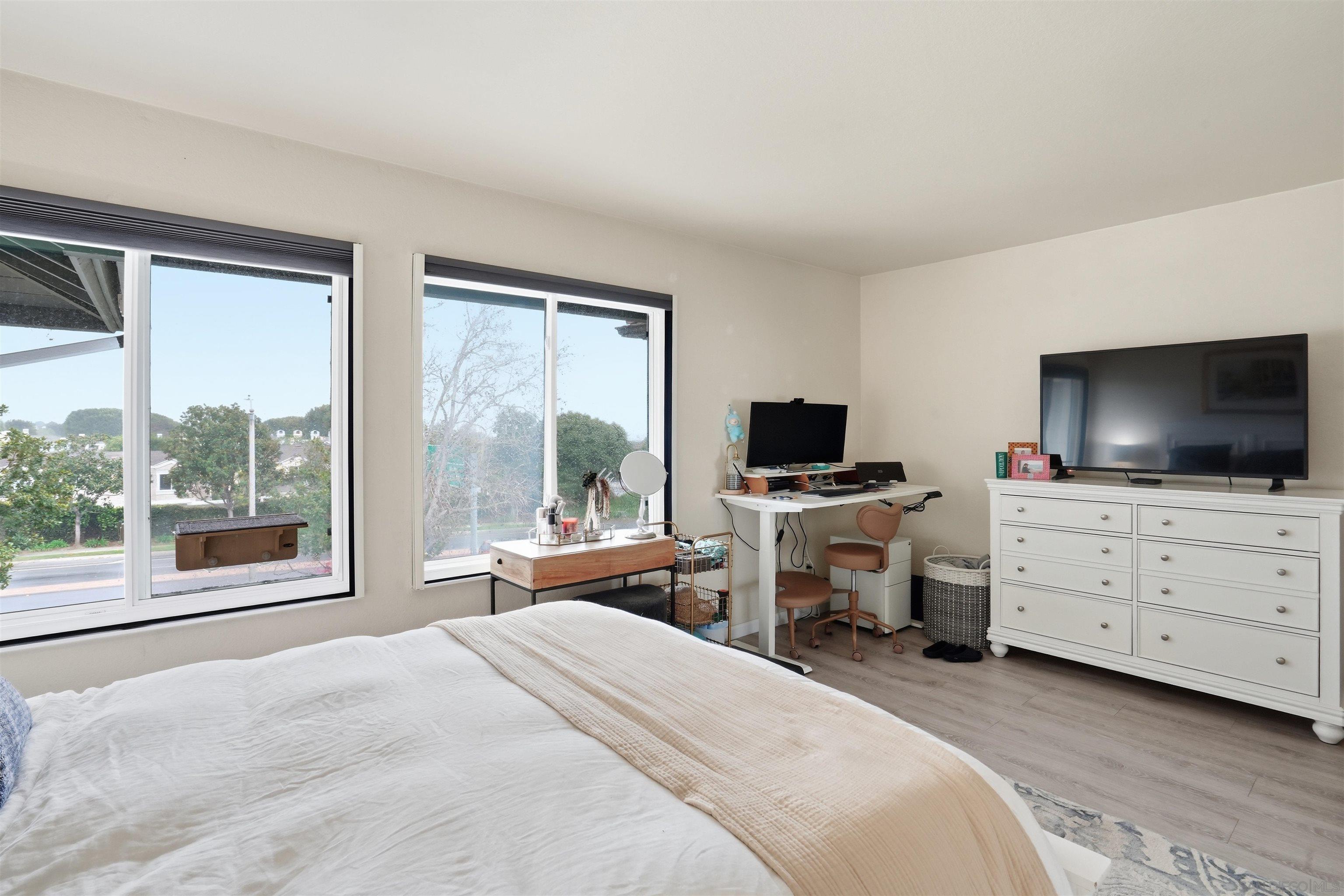 Detail Gallery Image 18 of 37 For 857  Violet Ct, Carlsbad,  CA 92011 - 2 Beds | 1/1 Baths