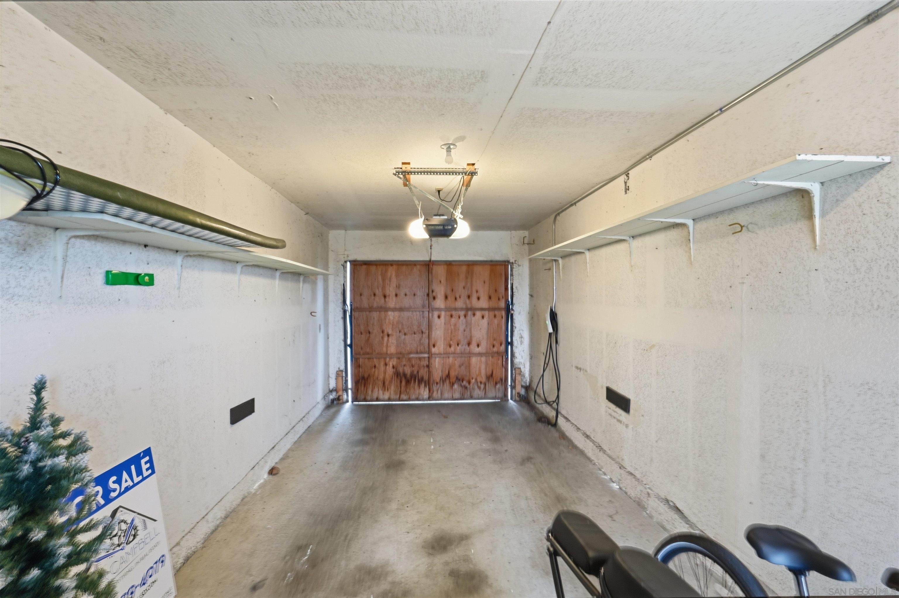 Detail Gallery Image 27 of 37 For 857  Violet Ct, Carlsbad,  CA 92011 - 2 Beds | 1/1 Baths