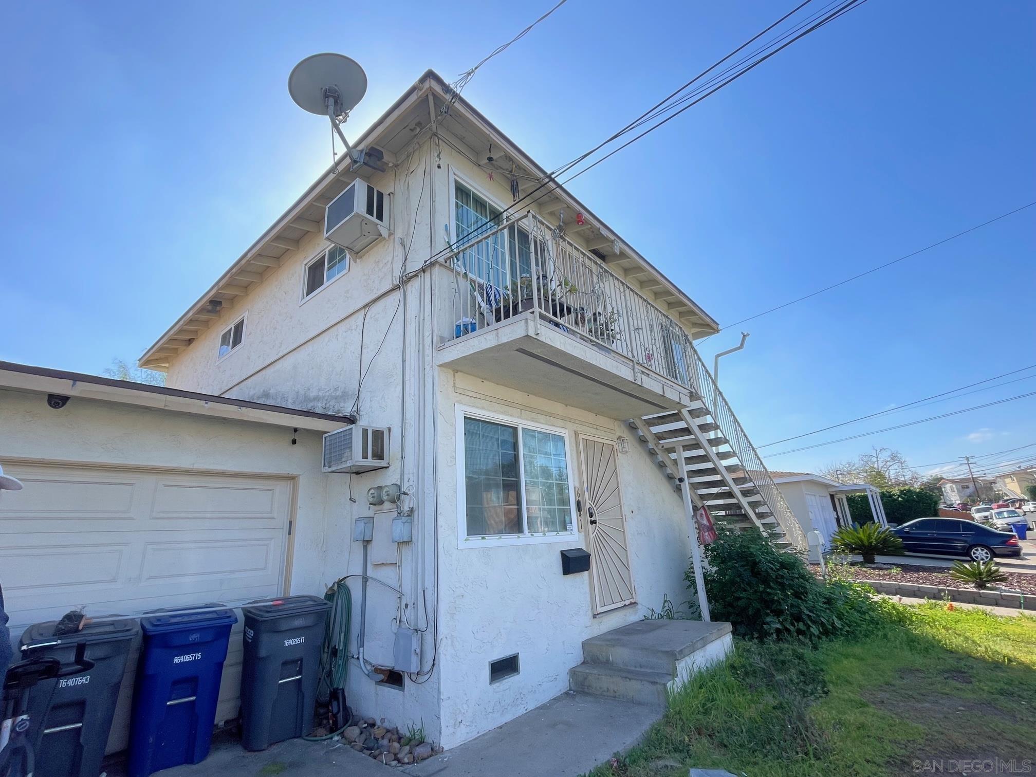 Detail Gallery Image 3 of 10 For 6141-43  Horton Dr, La Mesa,  CA 91942 - – Beds | – Baths