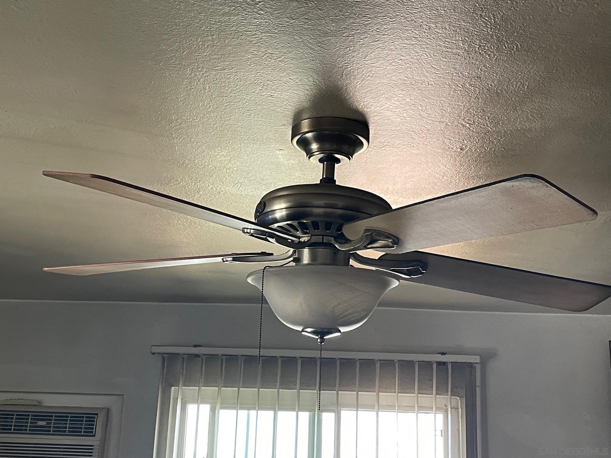 Detail Gallery Image 5 of 10 For 6141-43  Horton Dr, La Mesa,  CA 91942 - – Beds | – Baths