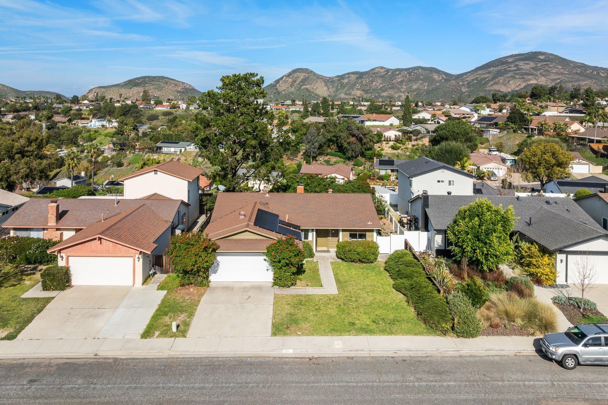 Front Image Thumbnail for SD260003955