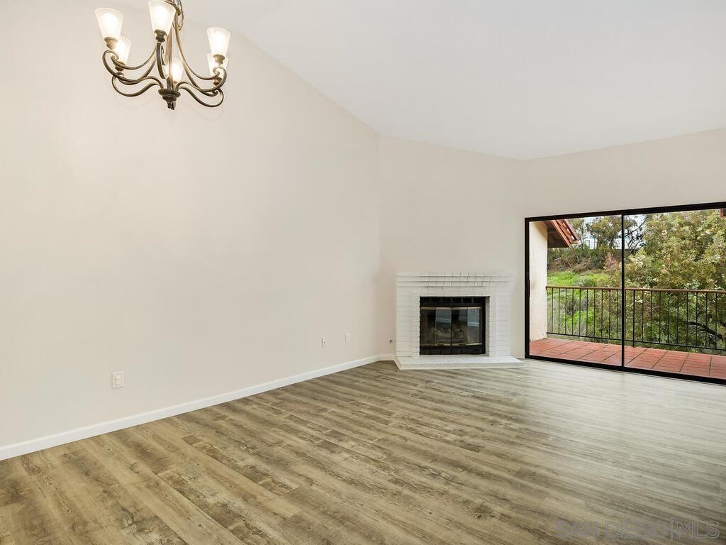 Detail Gallery Image 11 of 30 For 2822  Winthrop Ave, Carlsbad,  CA 92010 - 2 Beds | 2 Baths