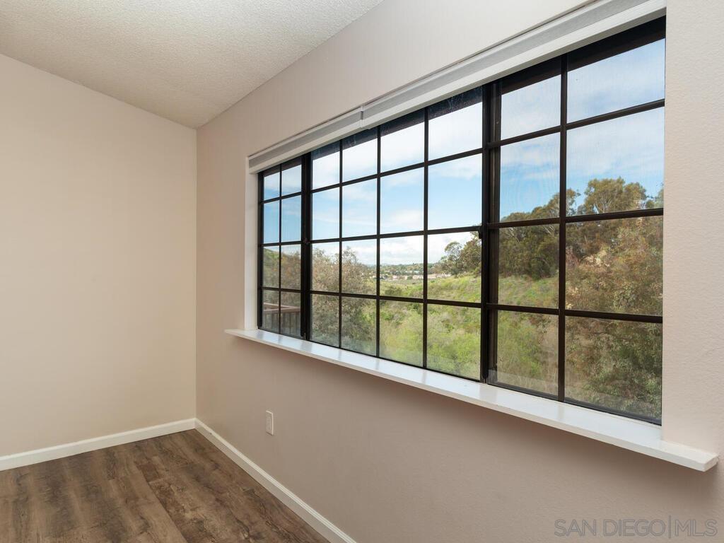 Detail Gallery Image 14 of 30 For 2822  Winthrop Ave, Carlsbad,  CA 92010 - 2 Beds | 2 Baths