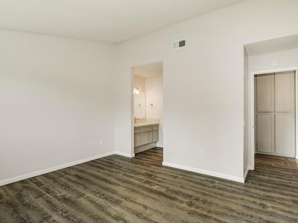 Detail Gallery Image 16 of 30 For 2822  Winthrop Ave, Carlsbad,  CA 92010 - 2 Beds | 2 Baths