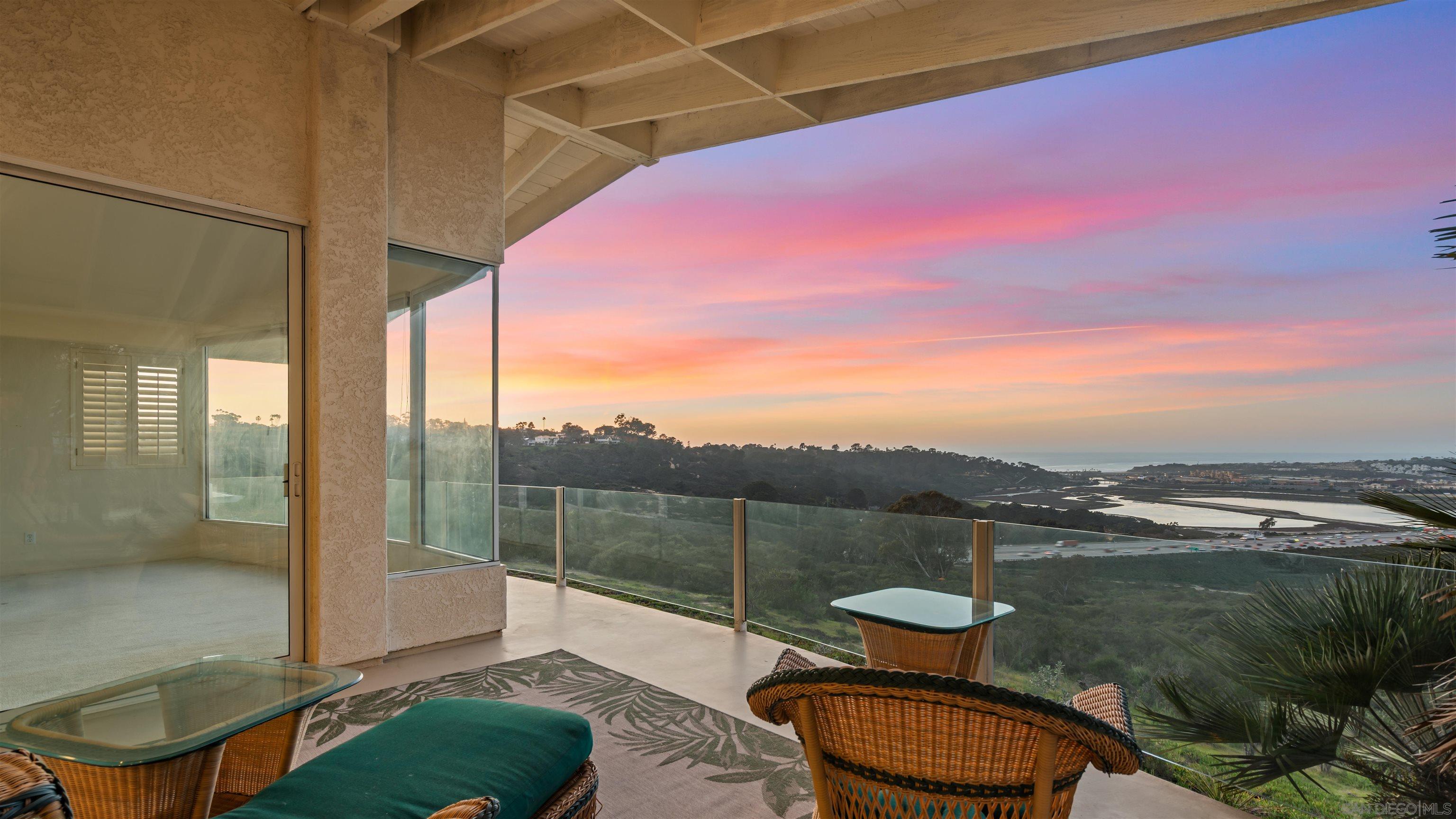 Detail Gallery Image 3 of 65 For 13286  Ocean Vista Rd, San Diego,  CA 92130 - 3 Beds | 3/1 Baths