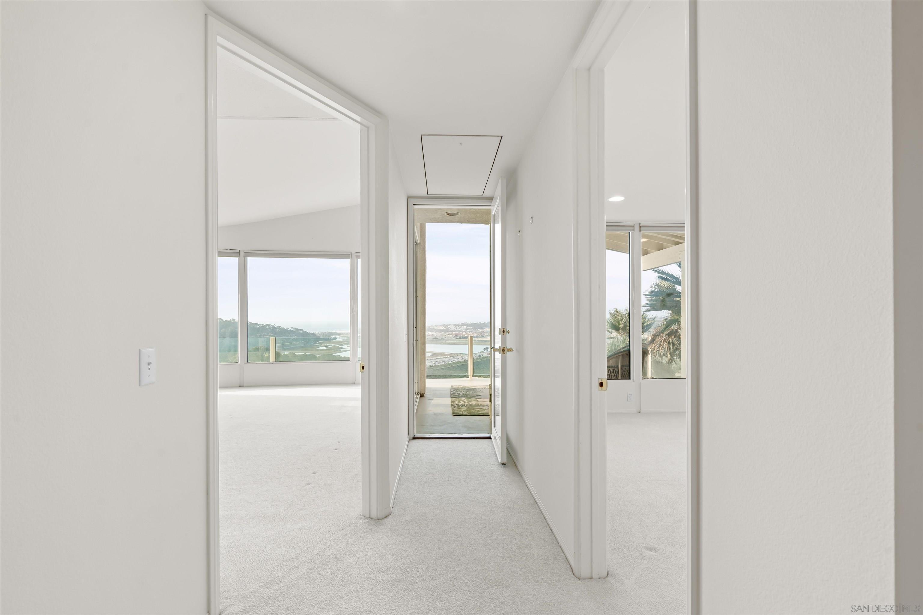 Detail Gallery Image 37 of 65 For 13286  Ocean Vista Rd, San Diego,  CA 92130 - 3 Beds | 3/1 Baths